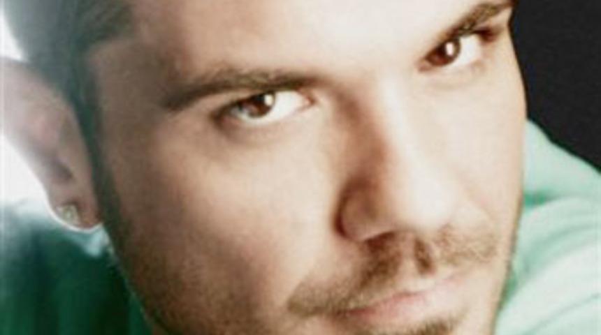 İşte "Shake It Up Şekerim"in klibi