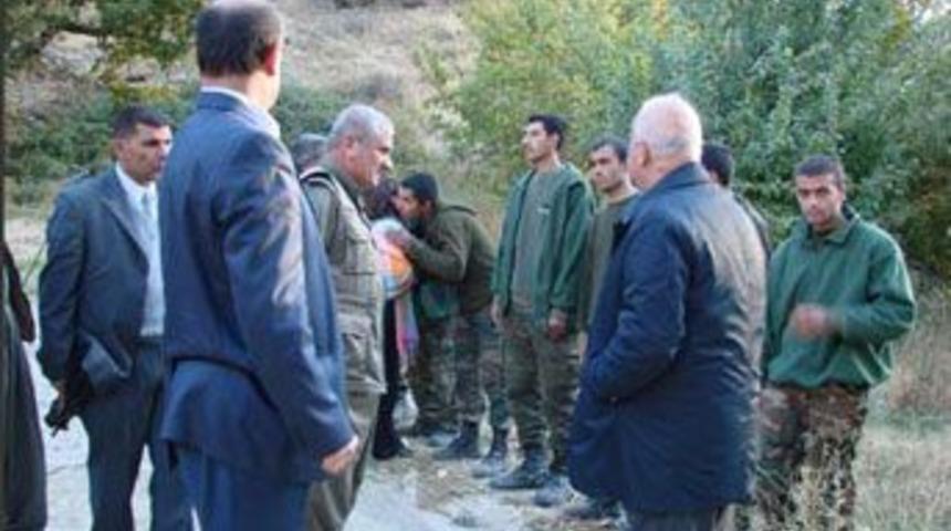 İşte askerlerin serbest bırakılma anı