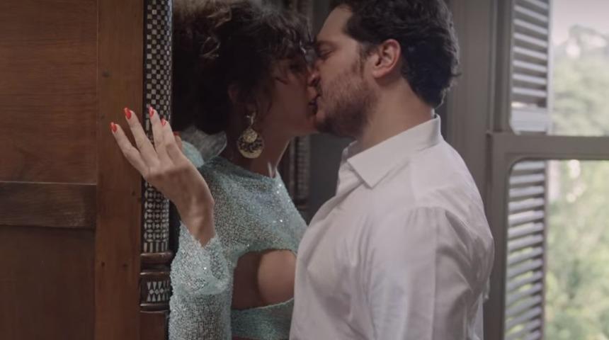 Terzi'ye Çağatay Ulusoy ile Berrak Tüzünataç'ın sevişme sahnesi damga vurdu! O anlar çok konuşuldu