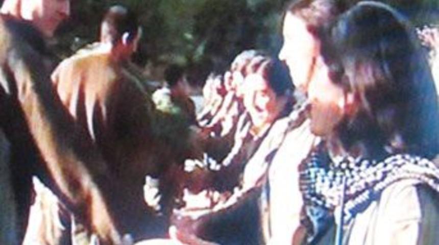 "Askerler vatana ihanetle su&ccedil;lanamazlar"