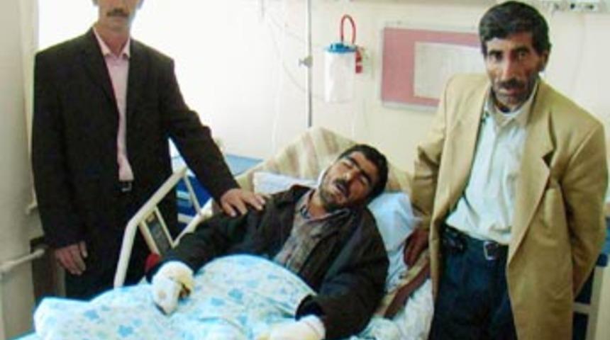 Kendisine saldıran kurdu, oğluyla birlikte &ouml;ld&uuml;rd&uuml;