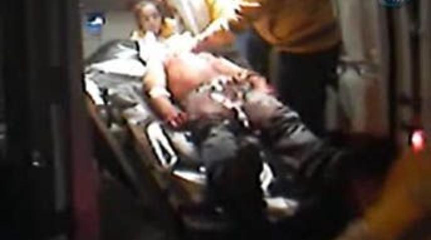 Boğazını kesen gasp&ccedil;ıları kovaladı