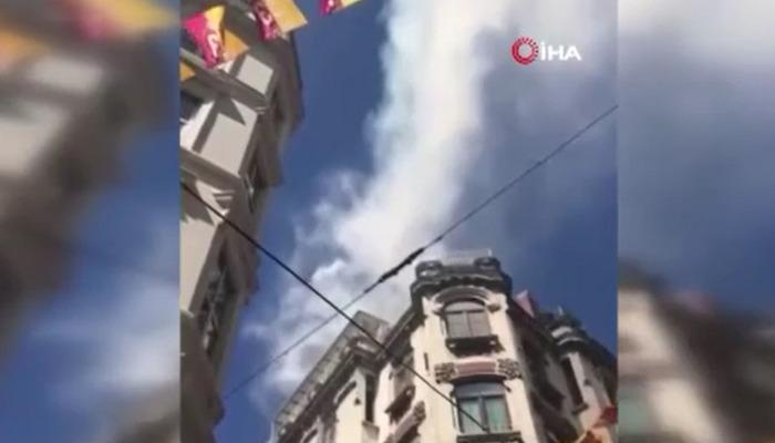SON DAKİKA | Beyoğlu İstiklal Caddesi'ndeki binanın çatısında yangın! Ekipler sevk edildi