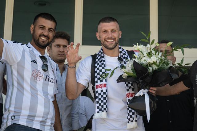 AA-20230730-31803681-31803675-BESIKTASIN_TRANSFER_GORUSMELERINE_BASLADIGI_ANTE_REBIC_ISTANBULA_GELDI