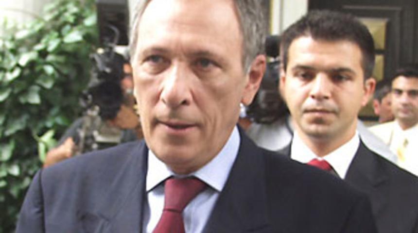 Cenazeye Erdoğan ve Papandreu katılacak