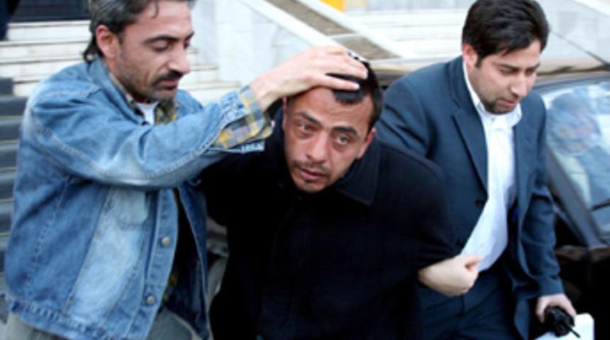 Cami hırsızı yakalandı