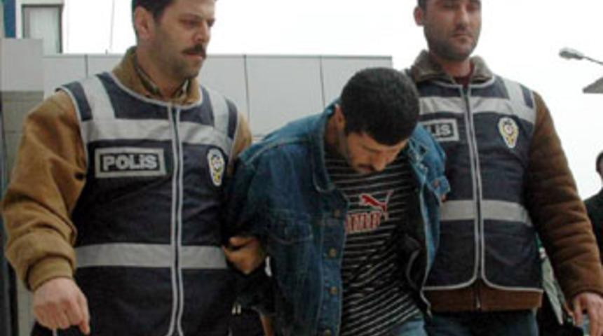 7 sene sonra parmak izinden yakalandı