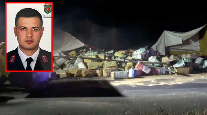 Afyonkarahisar'dan acı haber! Kaza yerinde önlem almak isterken kamyonetin çarptığı astsubay şehit oldu