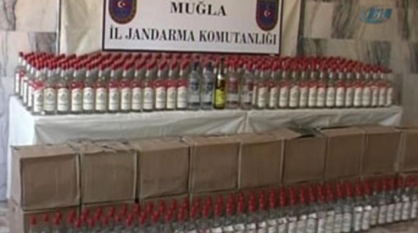 Otelde 463 şişe sahte i&ccedil;ki ele ge&ccedil;irildi