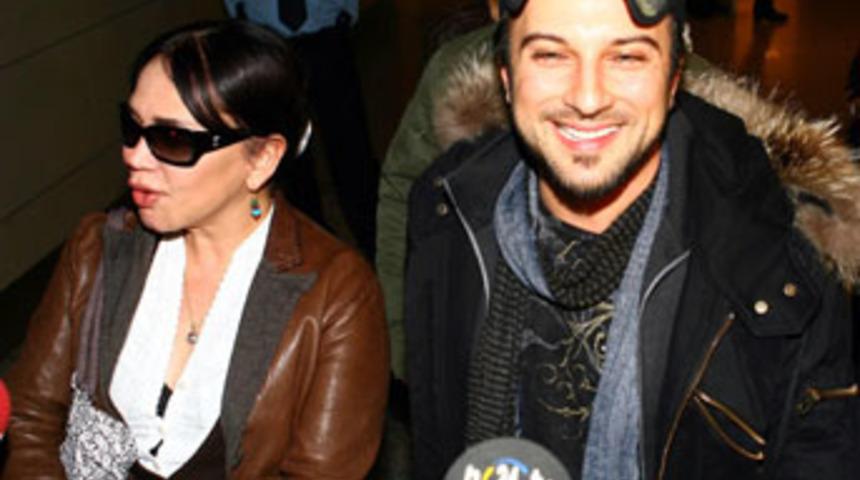 Sezen Aksu ve Tarkan ABD'den birlikte d&ouml;nd&uuml;