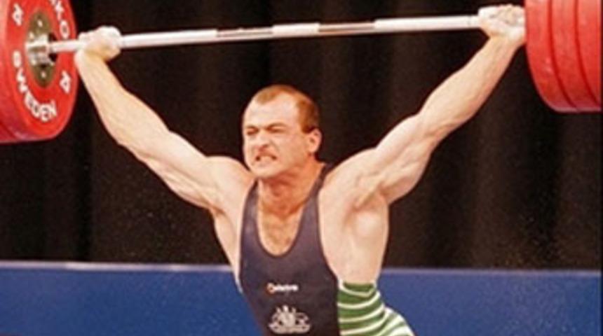 Eski d&uuml;nya şampiyonu halterciye &ouml;m&uuml;r boyu yasak