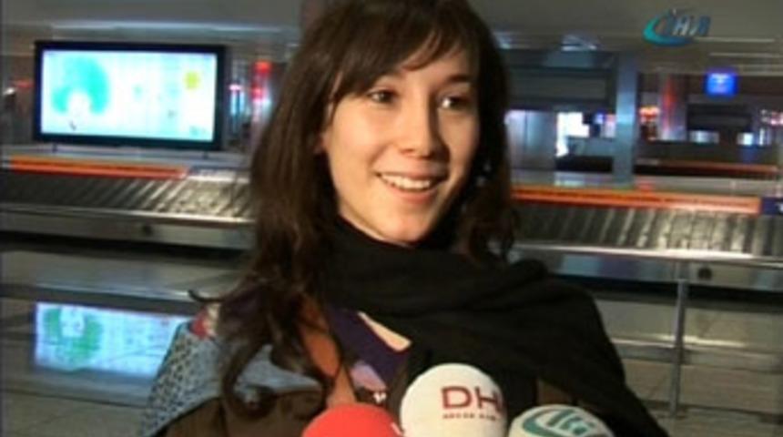 Sibel Kekili T&uuml;rkiye'de yaşamak istemiyor