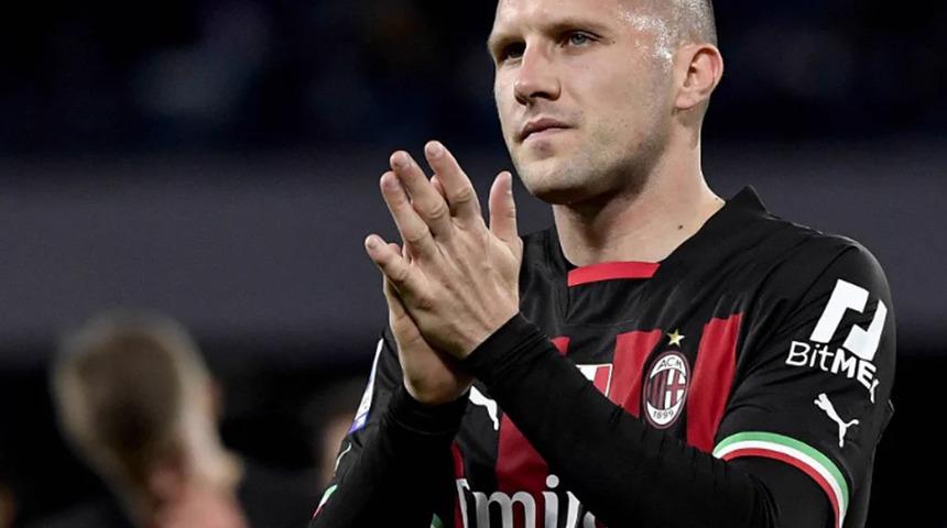 Beşiktaş bombayı patlattı! 7 numarayı giyeceğini açıklayan Rebic'in transferi KAP'a bildirildi!