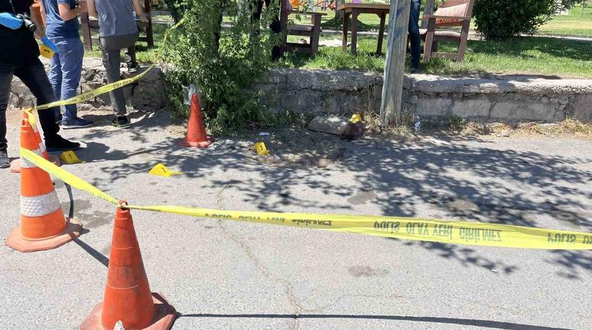 Diyarbakır’da iki esnaf arasında silahlı park kavgası: 2 yaralı