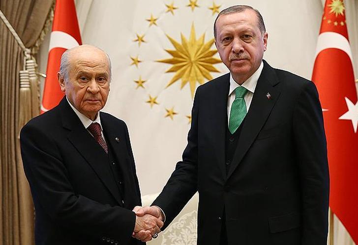 Cumhur İttifakı devam edecek mi? Canlı yayında kulis bilgisini paylaştı: 'Edindiğim bilgiye göre...'