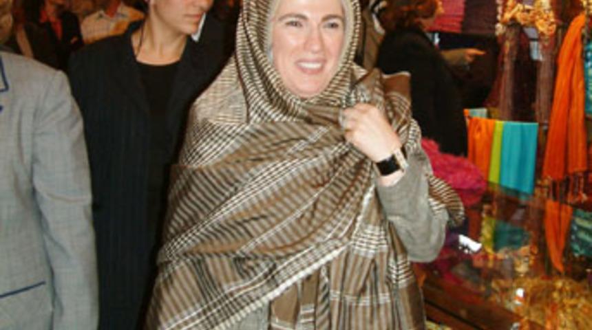 Buldan şalına Emine Erdoğan dopingi