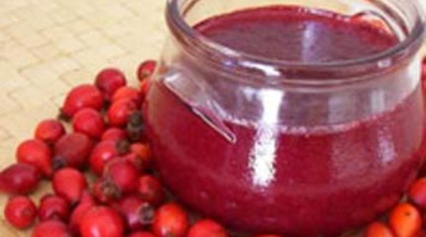 Kuşburnu selülite de iyi geliyor