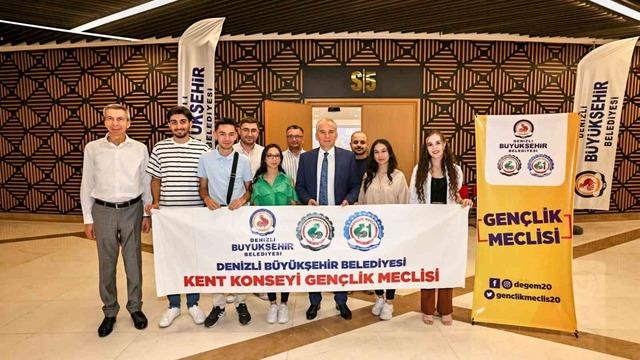 Denizli Büyükşehir gençlere rehber oluyor