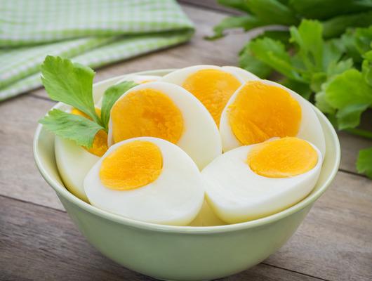 Her sabah haşlanmış yumurta yemek kilo aldırır mı?