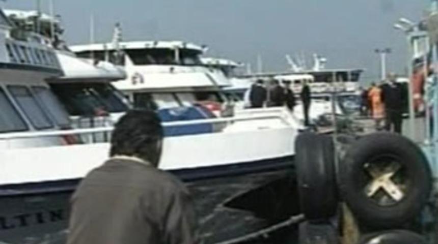 &Uuml;sk&uuml;dar'da yolcu gemisi kaza yaptı: 1 &ouml;l&uuml;