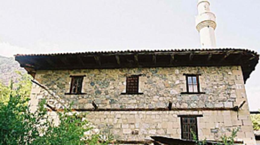 Barajlar tarihi de su altında bırakacak