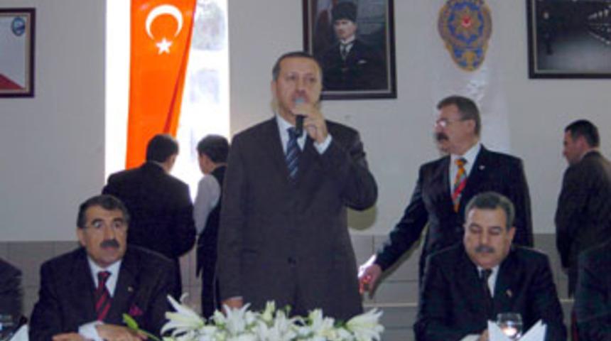 Erdoğan'dan AK Parti teşkilatına se&ccedil;im mesajı