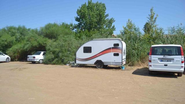 Fethiye’de park alanındaki karavanlar kaldırıldı