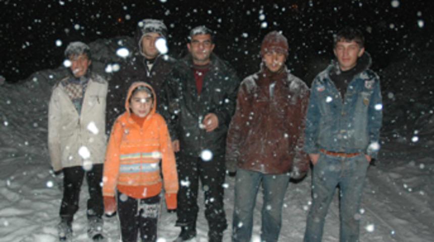 Hakkari'de yoğun kar yağışı