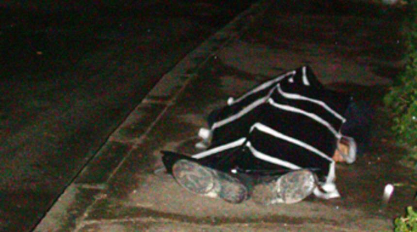 Y&uuml;r&uuml;rken d&uuml;şen şahıs hayatını kaybetti