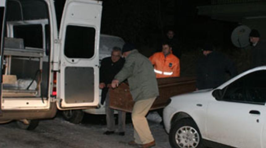 Nişanlı &ccedil;ift doğalgazdan zehirlendi