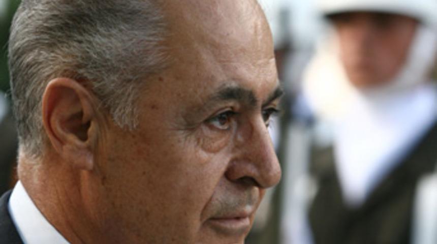 Sezer'in kararı AKP'de şaşkınlık yarattı