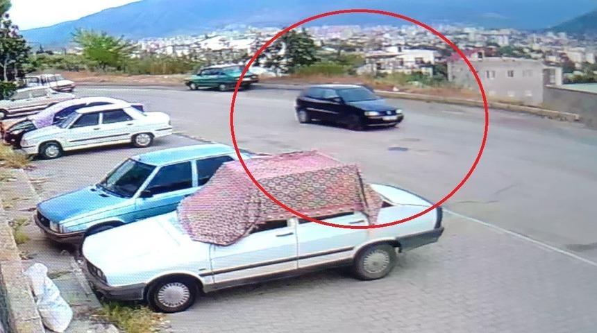 Adana&rsquo;da ka&ccedil;ırılma iddiası vatandaşları ve polisi harekete ge&ccedil;irdi