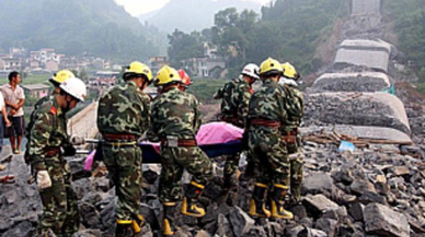 &Ccedil;in'de k&ouml;pr&uuml; &ccedil;&ouml;kt&uuml;: 22 &ouml;l&uuml;