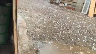 Yumurta büyüklüğünde dolu yağdı! O anlar böyle görüntülendi