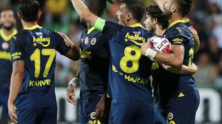 Zimbru'yu 4-0 mağlup edene Fenerbahçe için spor yazarları öyle şeyler dedi ki... Bu Fener bambaşka