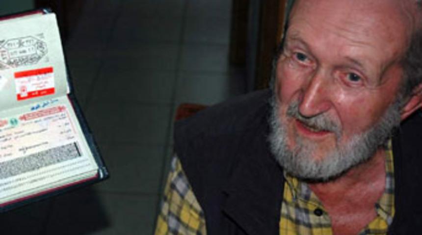 M&uuml;sl&uuml;man olan Alman, 81 yaşında s&uuml;nnet oldu