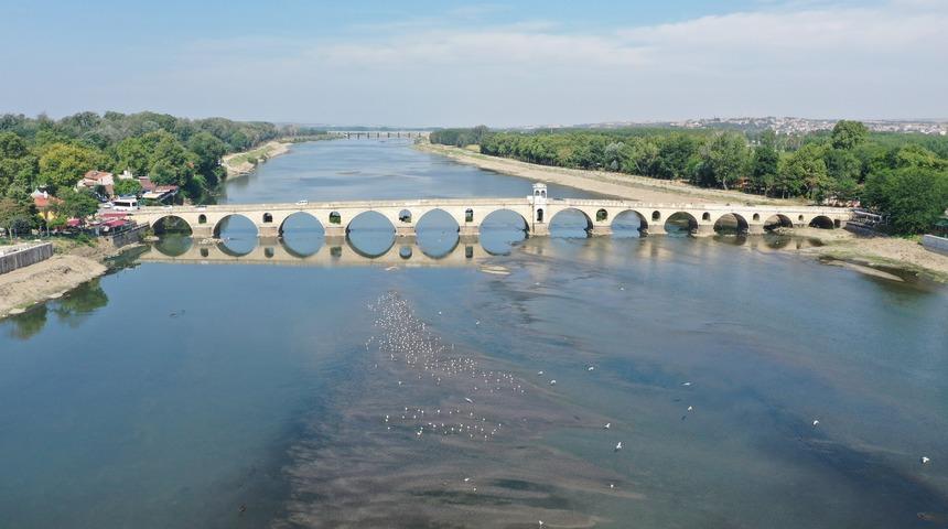 Edirne'de  Meriç ve Tunca nehirlerinin su seviyesi düştü