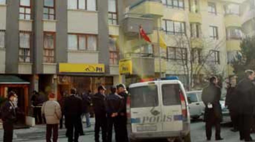 Başkent'te PTT şubesi soyuldu