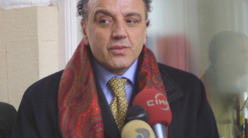 DTP'li Sırrı Sakık g&ouml;zaltına alındı