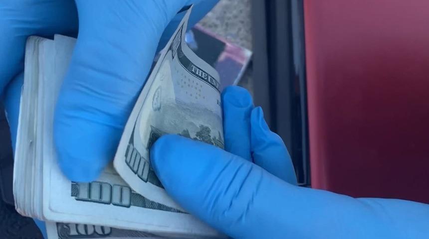 Bir cep telefonu bütün çeteyi çökertti! 677 milyon 243 bin 657 liraya el konuldu