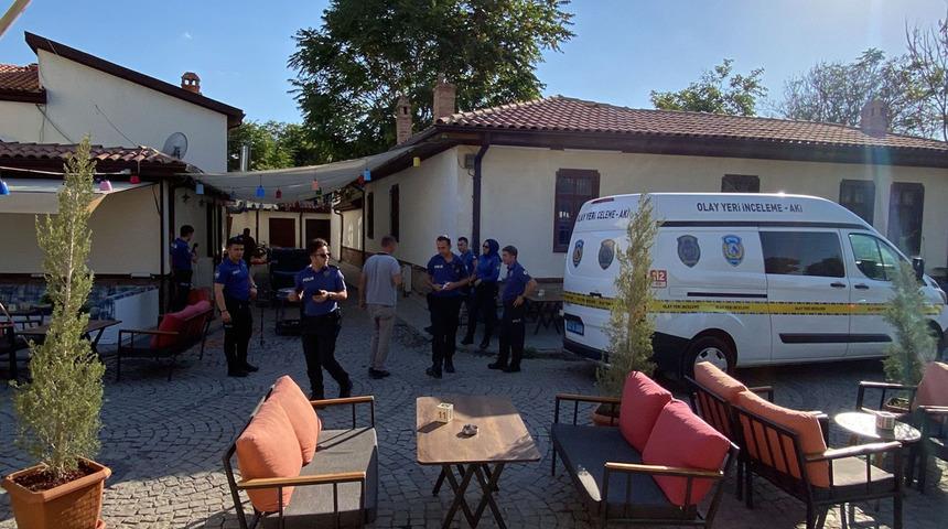 Alacak-verecek tartışması kanlı bitti! Akrabasına kurşun yağdırdı