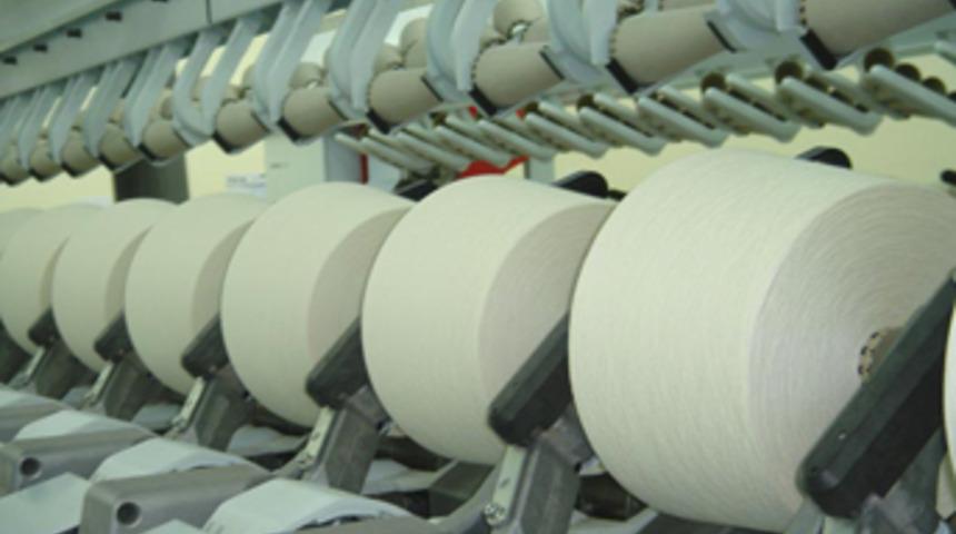 Tekstilci zor zamanda b&uuml;y&uuml;k işler yapıyor