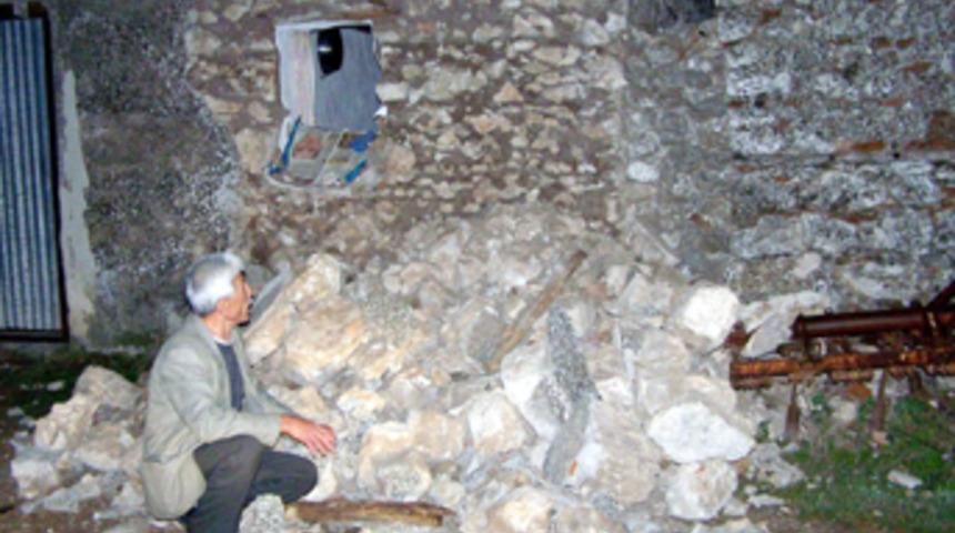 Balıkesir beşik gibi sallanıyor