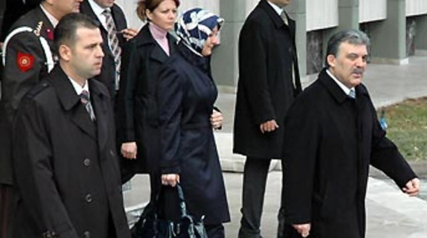 Yetki, gerekli g&ouml;r&uuml;ld&uuml;ğ&uuml;nde kullanılmaktadır