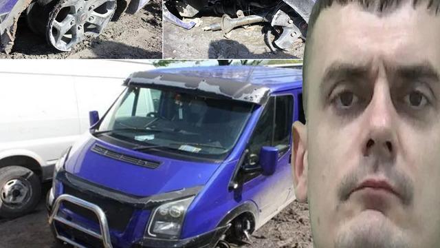 Kıvılcımlar saçarak ilerledi! O kadar sarhoştu ki araba lastiklerinin olmadığını bile fark etmedi...Kilometrelerce gitti