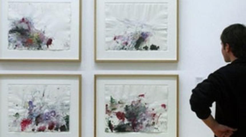 Sanat eserine "tecav&uuml;z"