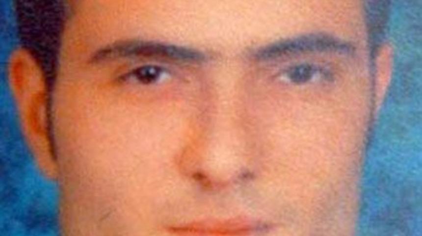 Aracında &ouml;l&uuml; bulundu