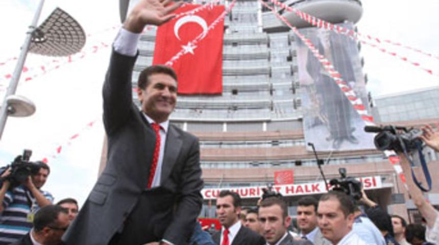 Sarıg&uuml;l'den Baykal'a g&ouml;nderme