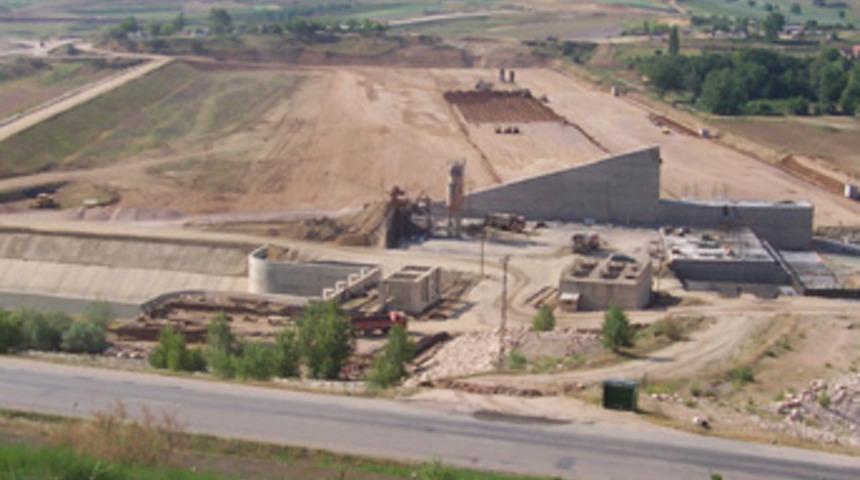 Bursa'da baraj skandalı