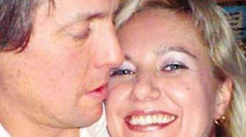 Hugh Grant yine fahişeyle basıldı